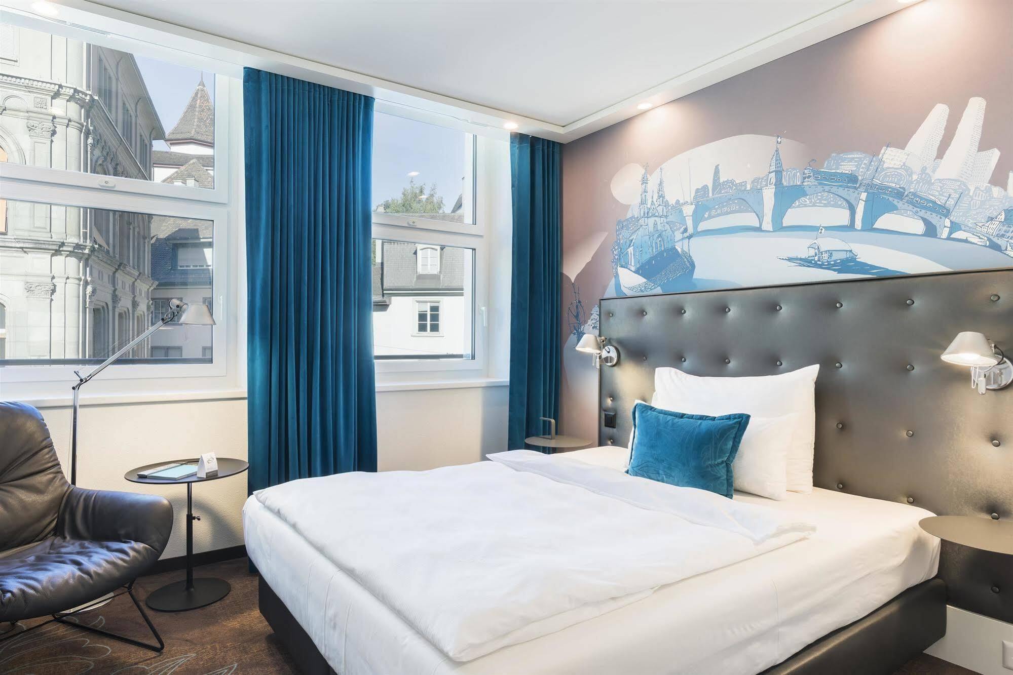 Motel One Basilea Esterno foto